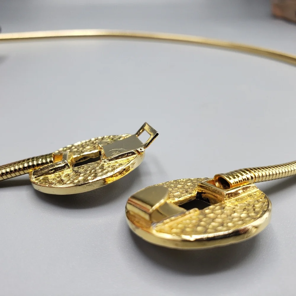 BELT Stretchy Gold w/ Oriental Asian Engravings Vintage Retro Minimalist S/M